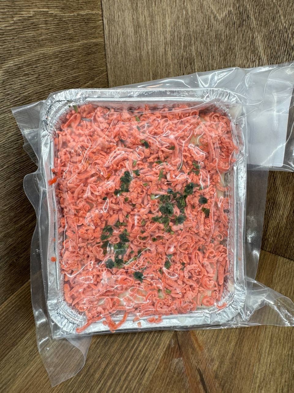 Лазанья с крабом и палтусом под сыром "красный песто"